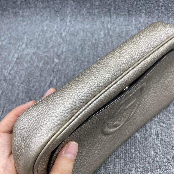 100% Authentic Gucci Soho Gold Metallic Shoulder Bag - Picture 7 of 15